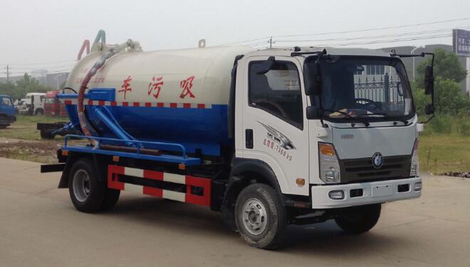 大力牌DLQ5071GXWJW5型吸污車